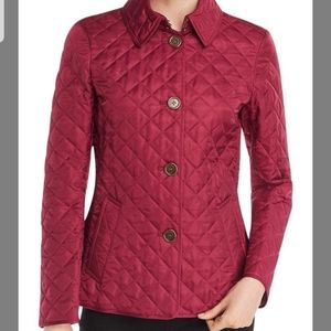 Burberry copford short quilted red coat